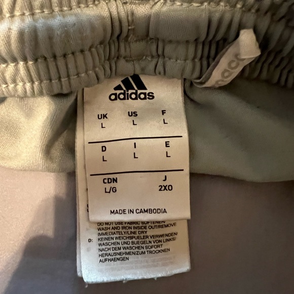 Adidas Men’s Running/Soccer Shorts - Picture 3 of 3